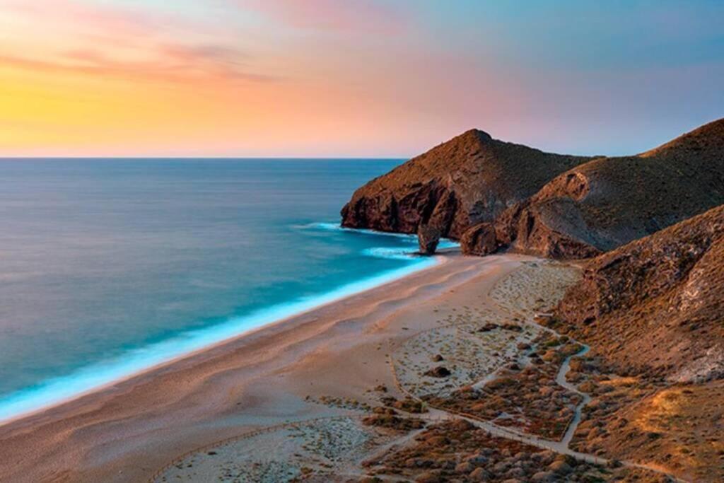 Atico Con Encanto En Cabo De Gata. A 100M De La Playa. Карбонерас Екстериор снимка